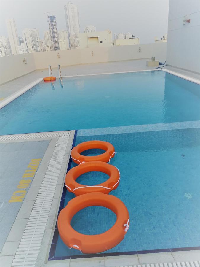 Infinity Juffair Suites Manama Exterior photo