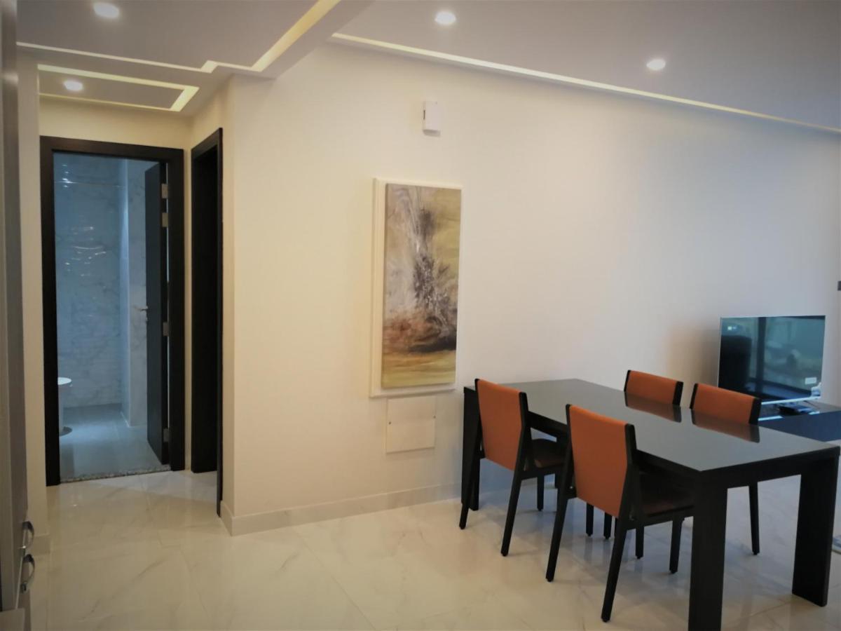 Infinity Juffair Suites Manama Exterior photo